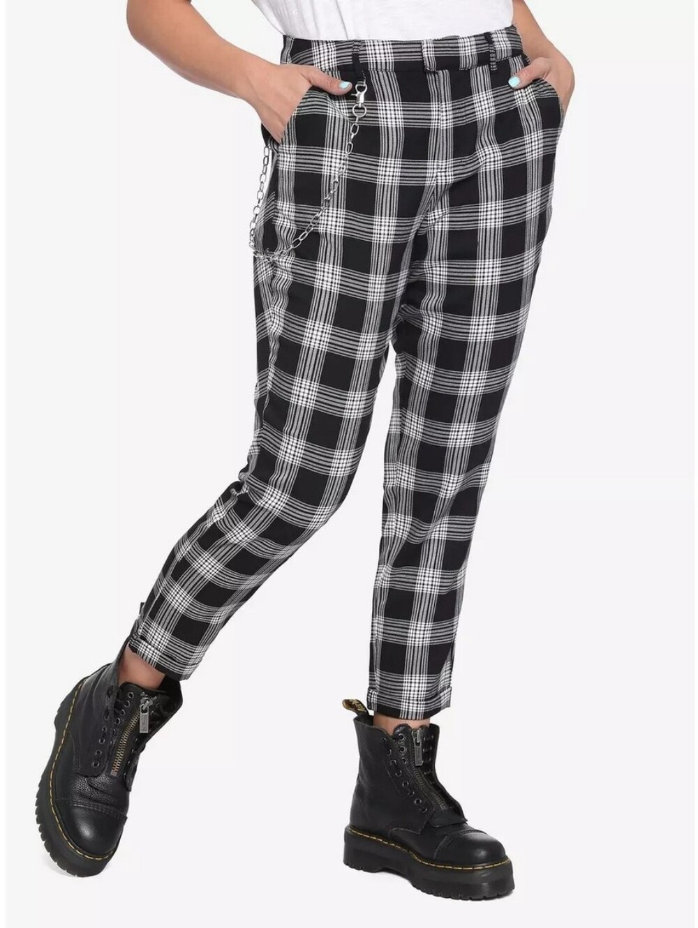 Hot Topic Black & White Plaid Ankle Pant
